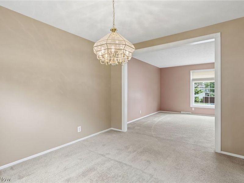 7000 Drexel Drive, Seven Hills, OH 44131 Photo 14