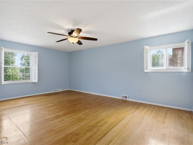 7000 Drexel Drive, Seven Hills, OH 44131 Photo 28