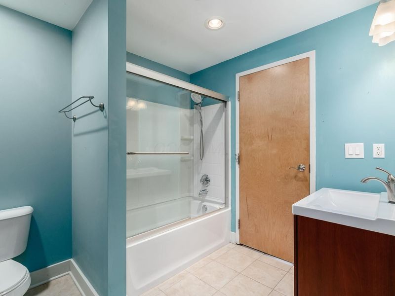 150 E Main Street , Unit 207, Columbus, OH 43215 Photo 14