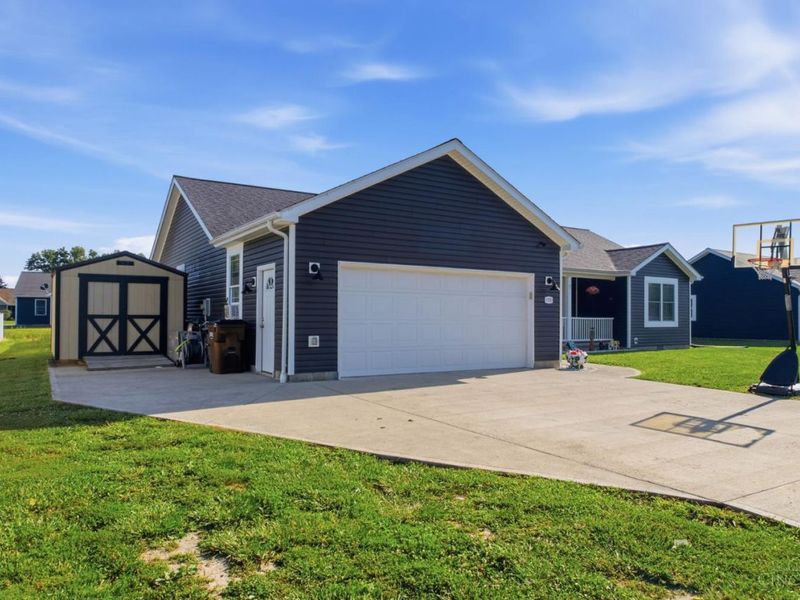105 Toms Turnaround, Sterling Twp, OH 45154 Photo 5