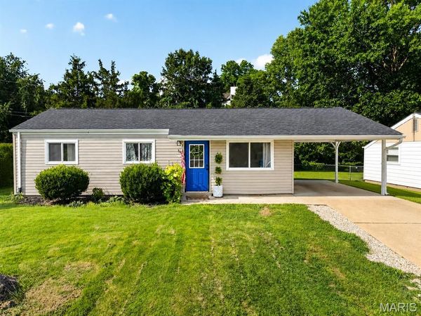 310 Heyden Drive , Eureka, MO 63025