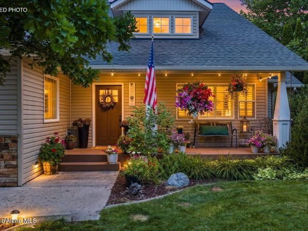 1029 E Shadow Wood LN, Coeur d'Alene, ID 83815