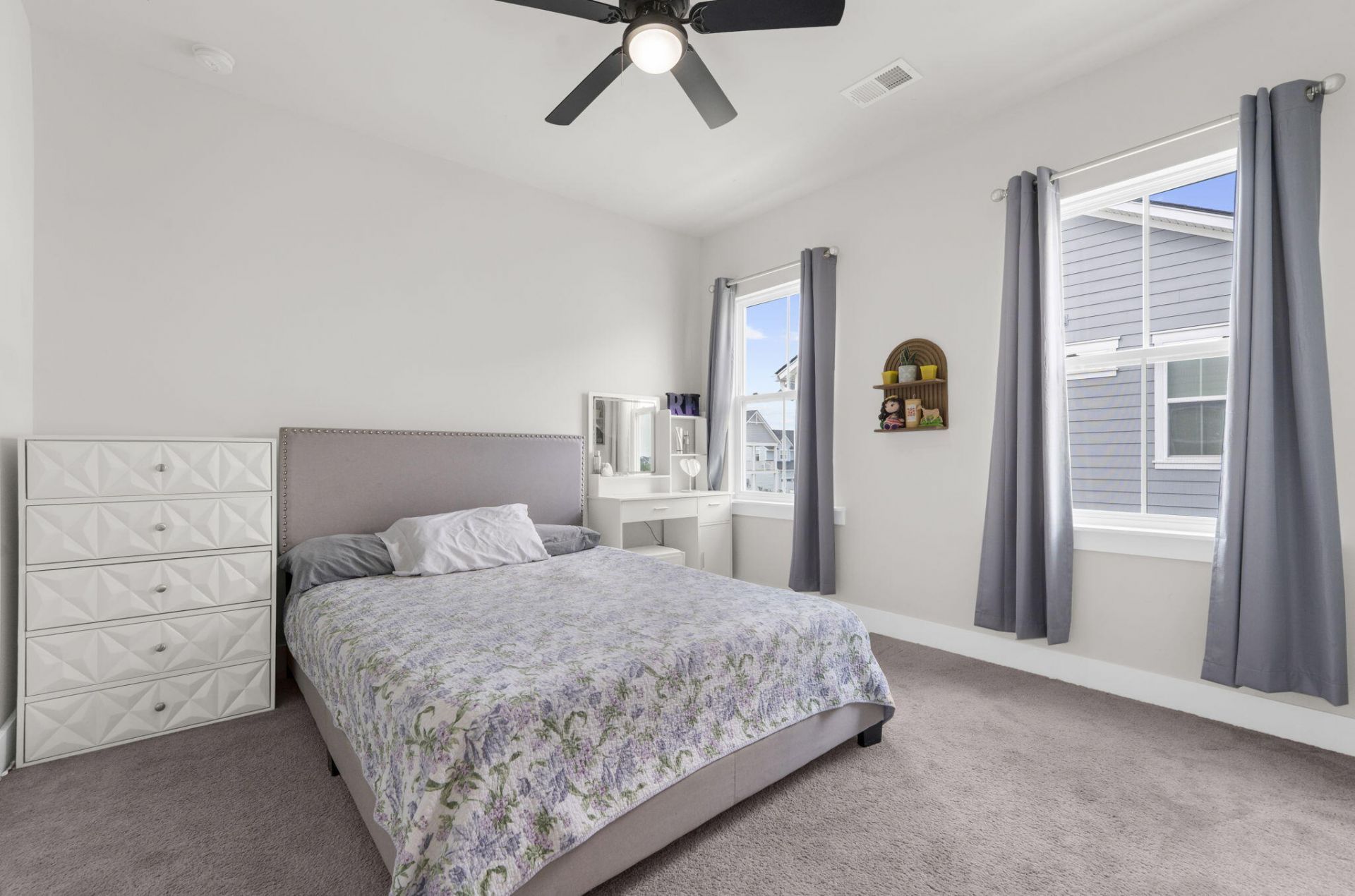 194 Ashworth Drive Photo 26