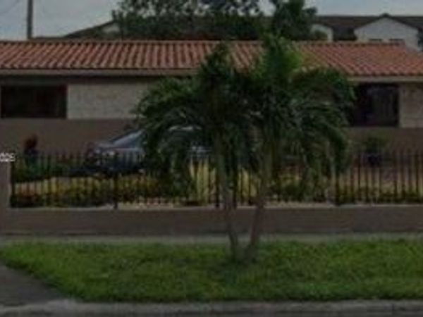 Hialeah, FL 33012