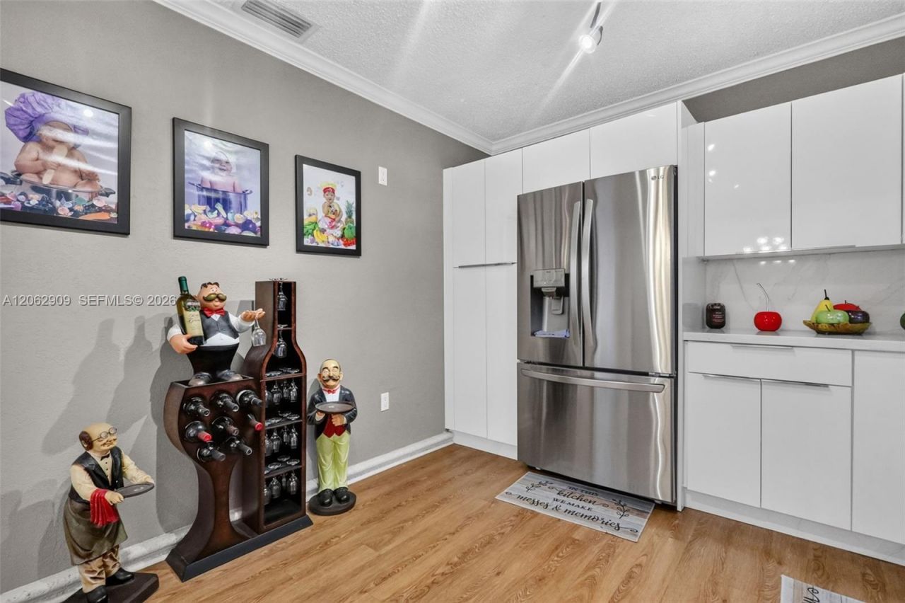 Please Call For Address, Hialeah, FL 33012 Photo