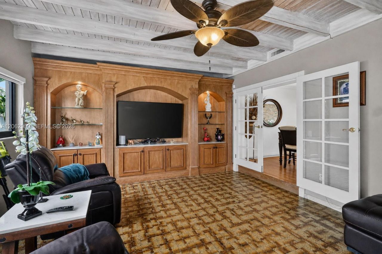 Please Call For Address, Hialeah, FL 33012 Photo