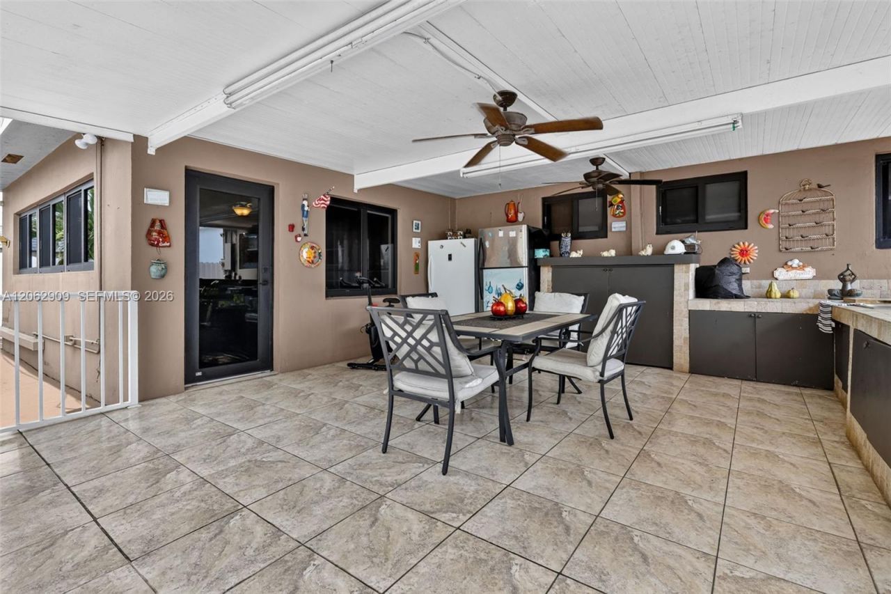 Please Call For Address, Hialeah, FL 33012 Photo