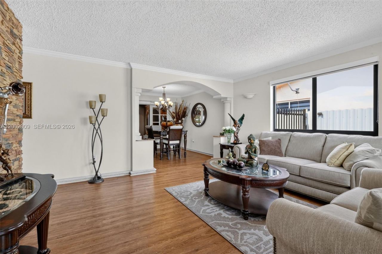 Please Call For Address, Hialeah, FL 33012 Photo