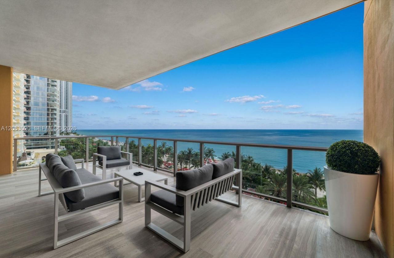 17749 Collins Ave , Unit 601, Sunny Isles Beach, FL 33160 Photo