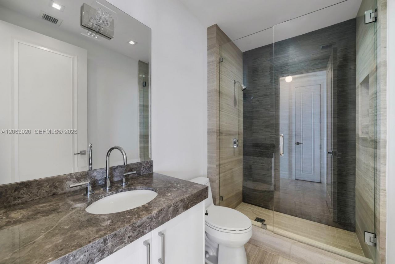 17749 Collins Ave , Unit 601, Sunny Isles Beach, FL 33160 Photo