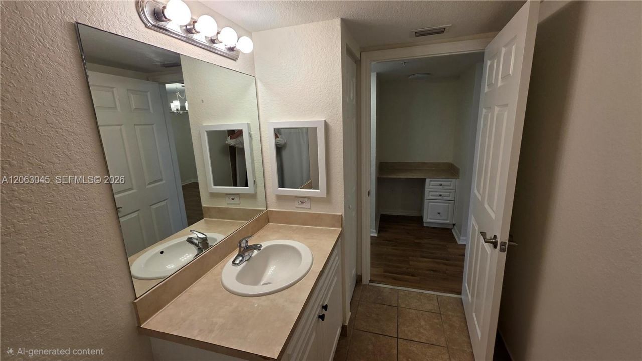 6768 Heritage Grande, Unit 208, Boynton Beach, FL 33437 Photo