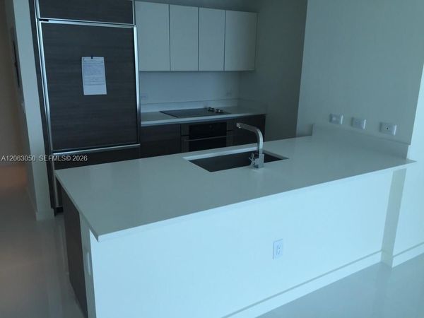 1100 S MIAMI AV , Unit 3902, Miami, FL 33130