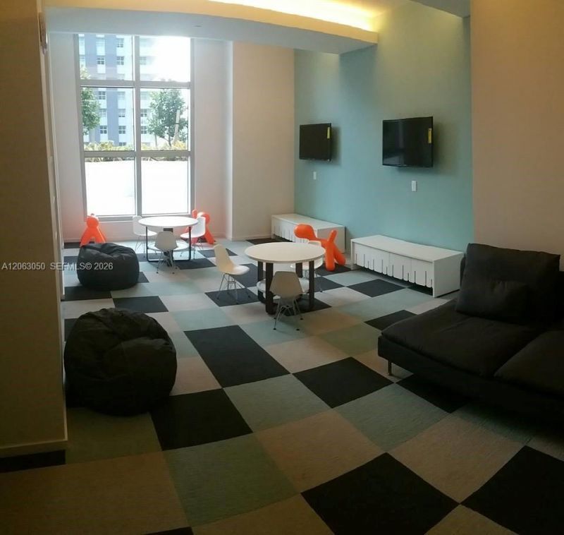 1100 S Miami Av , Unit 3902, Miami, FL 33130 Photo