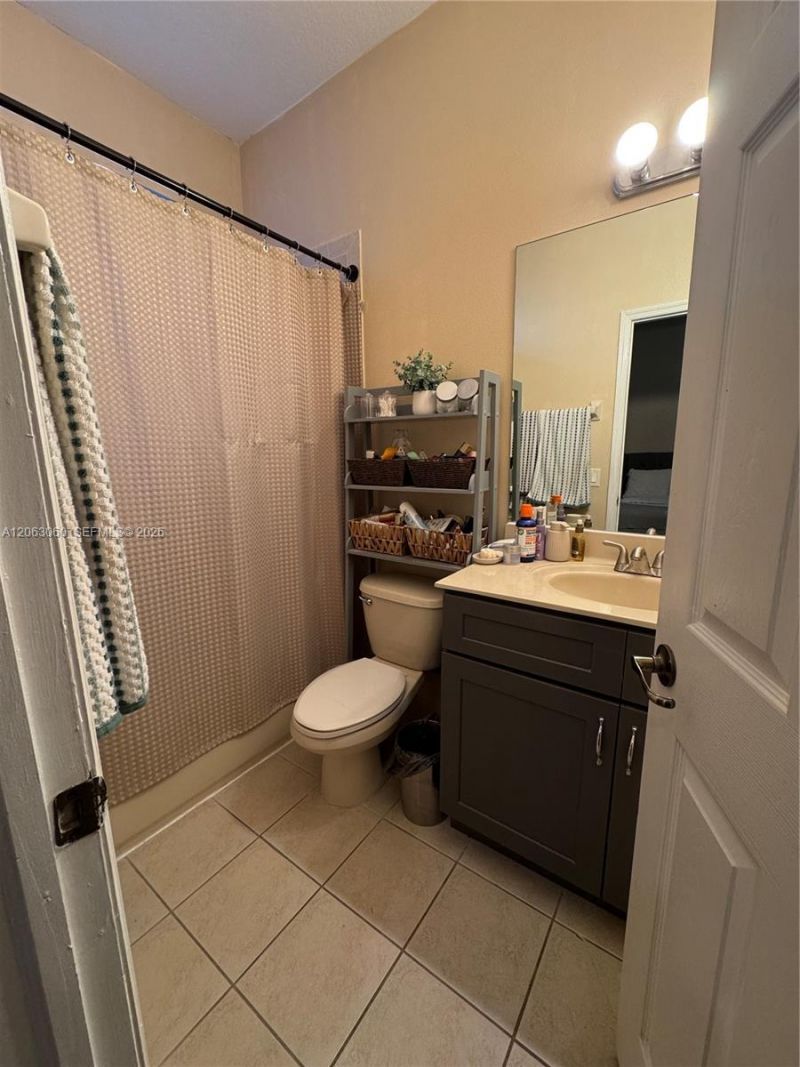 4917 SW 140th Ter, Unit 9, Miramar, FL 33027 Photo