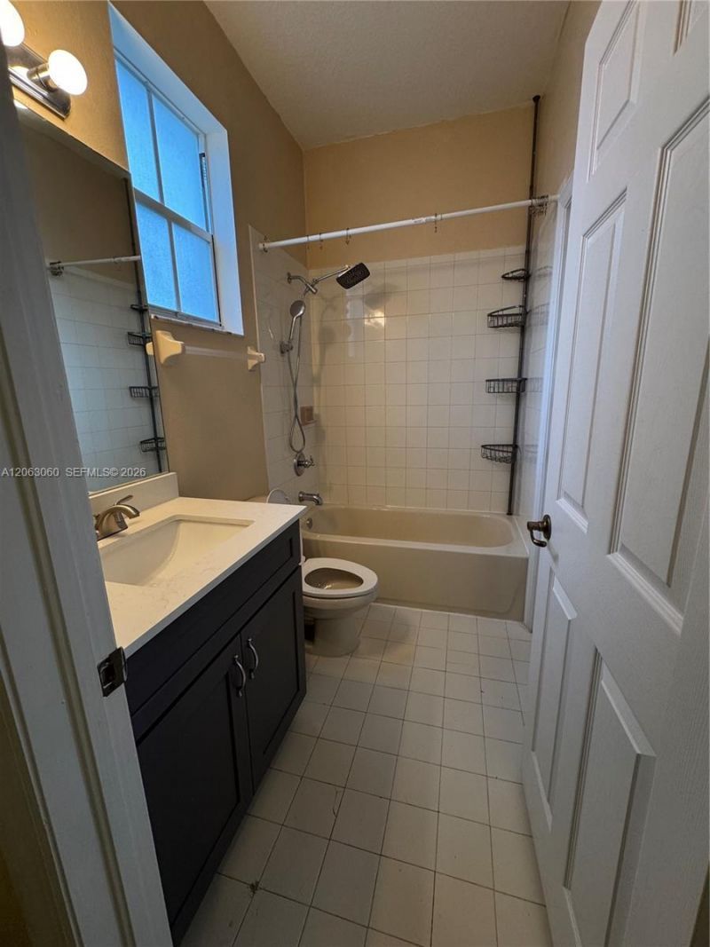 4917 SW 140th Ter, Unit 9, Miramar, FL 33027 Photo