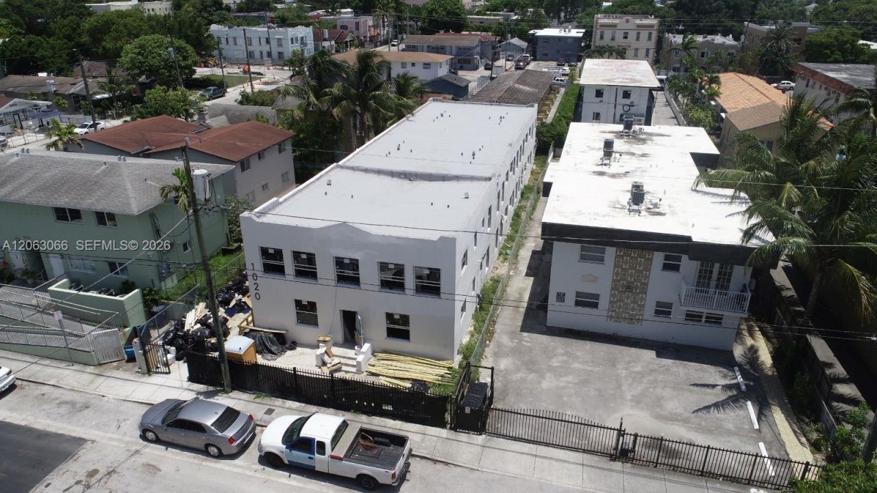 1020 SW 2nd St, Miami, FL 33130 Photo