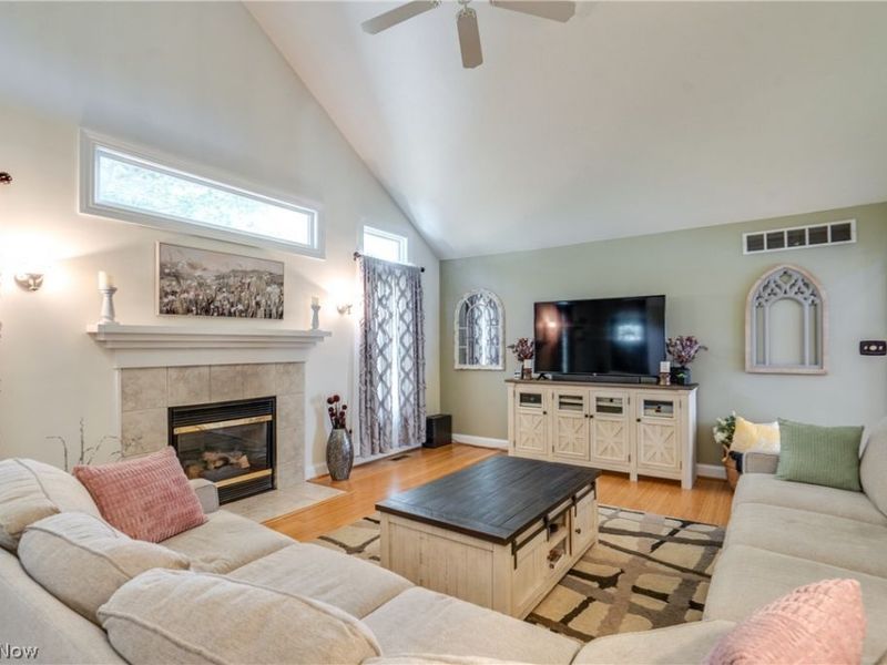233 S Portage Street , Doylestown, OH 44230 Photo 4