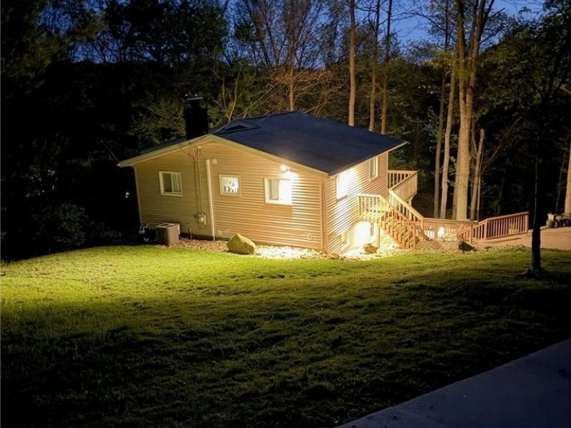 195 Oneida Trail, Malvern, OH 44644 Photo 14