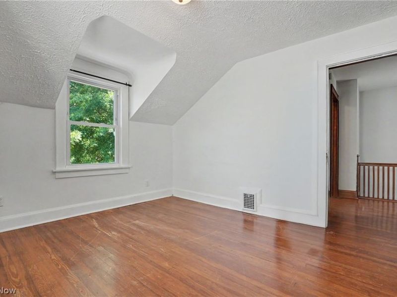 326 S Firestone Boulevard , Akron, OH 44301 Photo 18