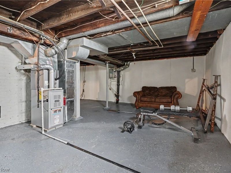 326 S Firestone Boulevard , Akron, OH 44301 Photo 23
