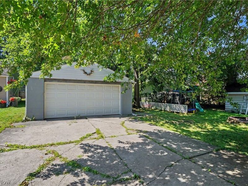 326 S Firestone Boulevard , Akron, OH 44301 Photo 28