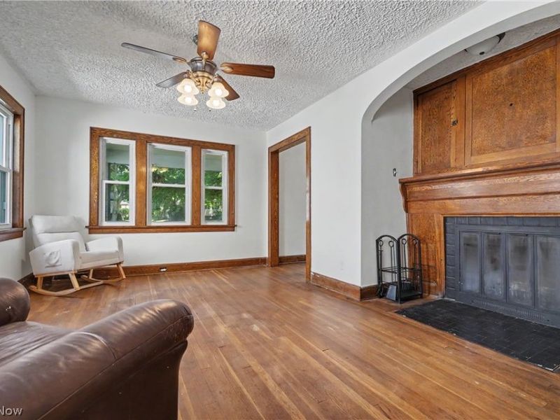 326 S Firestone Boulevard , Akron, OH 44301 Photo 6