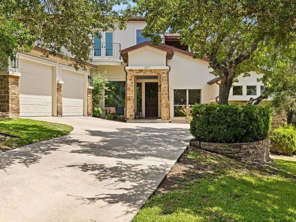 207 Spellbrook LN, Lakeway, TX 78734