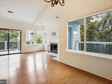 11719 E SUMMERCHASE CIRCLE, Unit 1719-E, RESTON, VA 20194