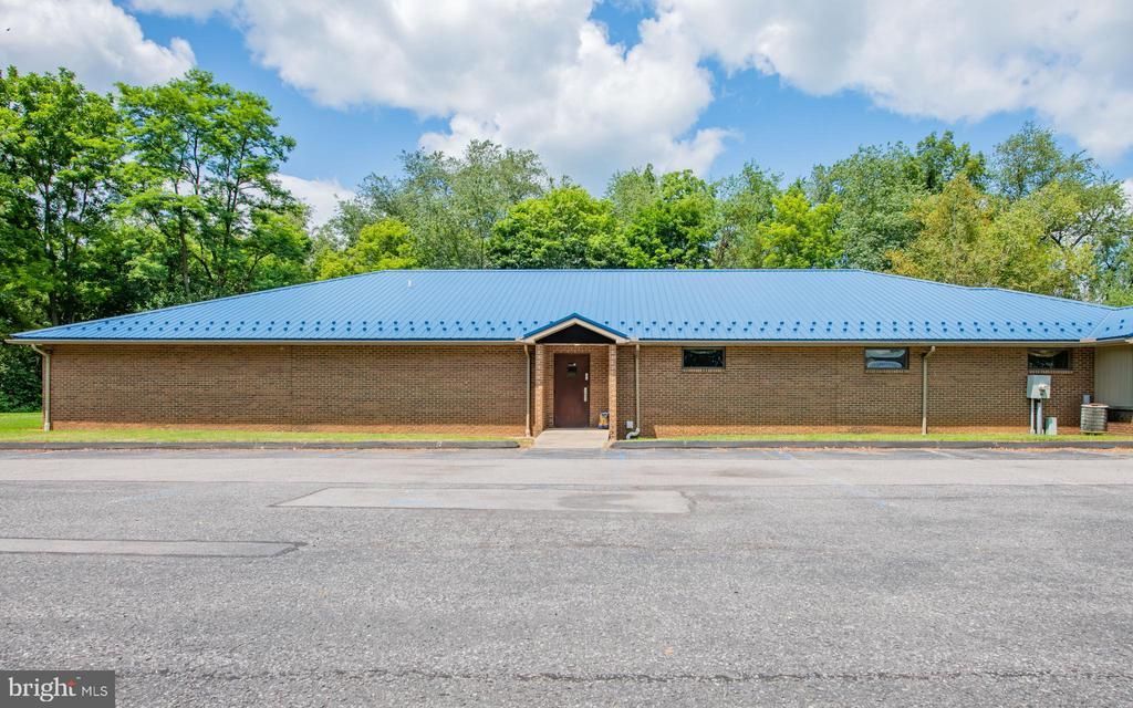 7129 NITTANY VALLEY DRIVE , MILL HALL, PA 17751