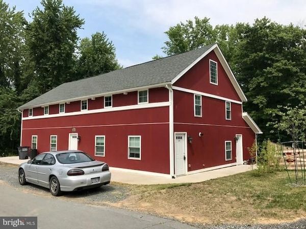 19 BRIDGE STREET, Unit 200, ROUND HILL, VA 20141