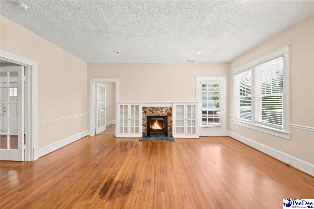 805 W Palmetto Street Photo 6