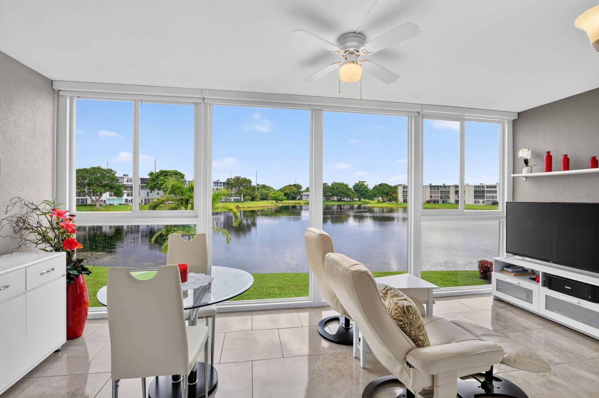 2080 Harwood F, Unit 2080, Deerfield Beach, FL 33442 Main Photo