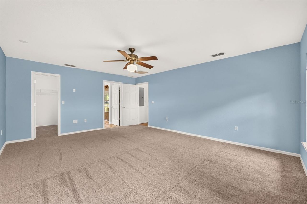 12499 E Highway 25, Ocklawaha, FL 32179 Photo