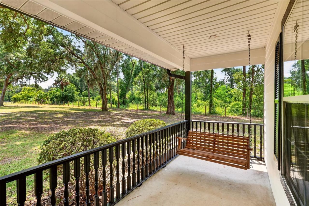 12499 E Highway 25, Ocklawaha, FL 32179 Photo
