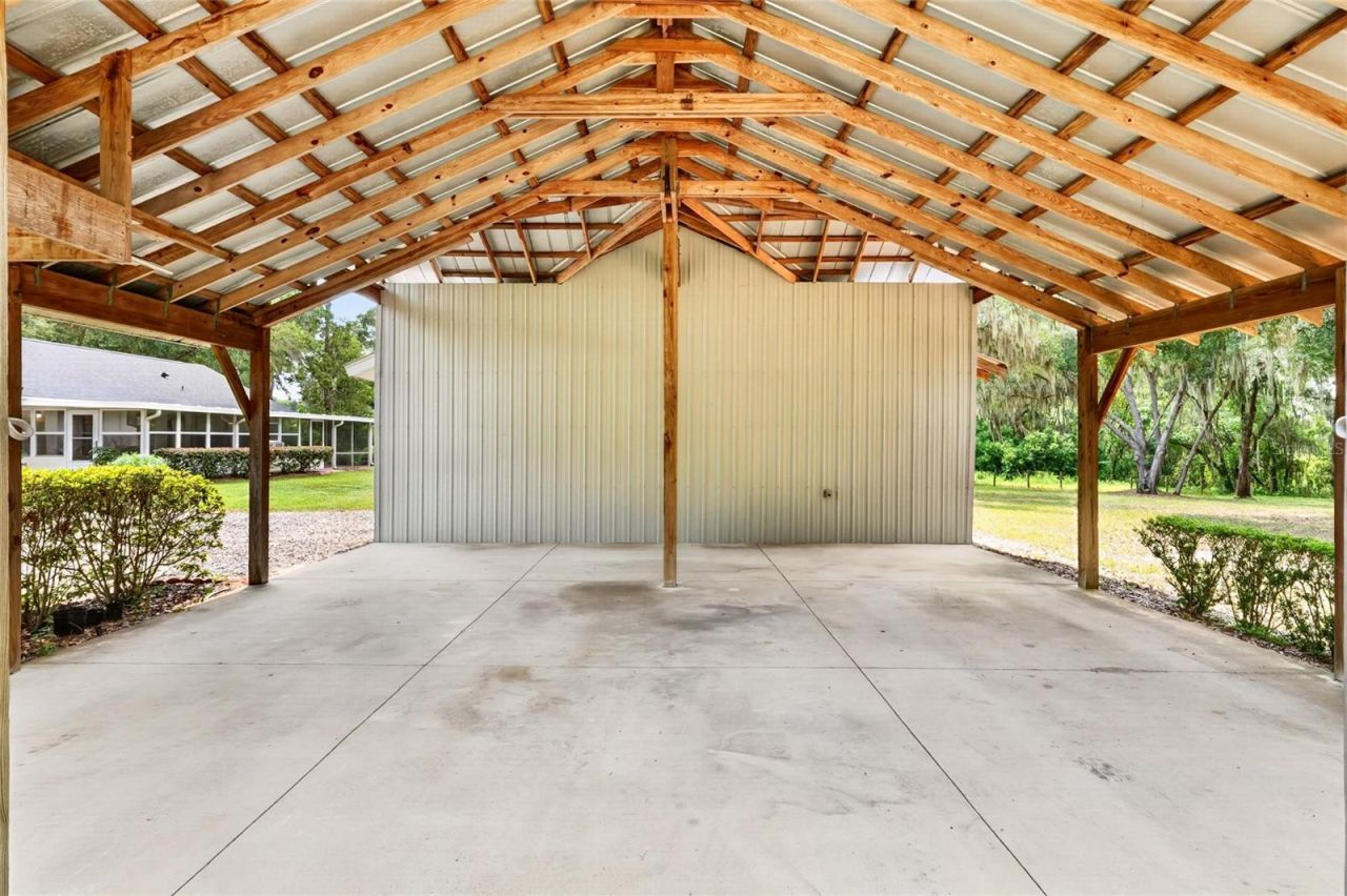 12499 E Highway 25, Ocklawaha, FL 32179 Photo