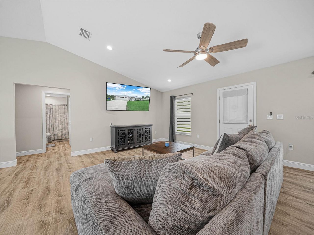 270 Lincoln Road Ne, Lake Placid, FL 33852 Photo