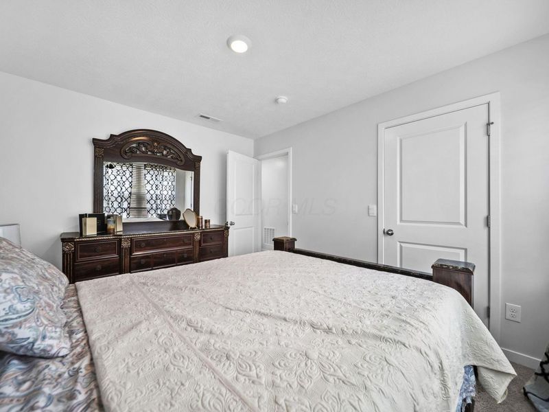 6271 Darby Plains Street , Columbus, OH 43228 Photo 24