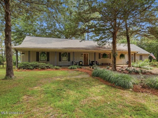 1226 Wesley Drive, Jackson, MS 39209