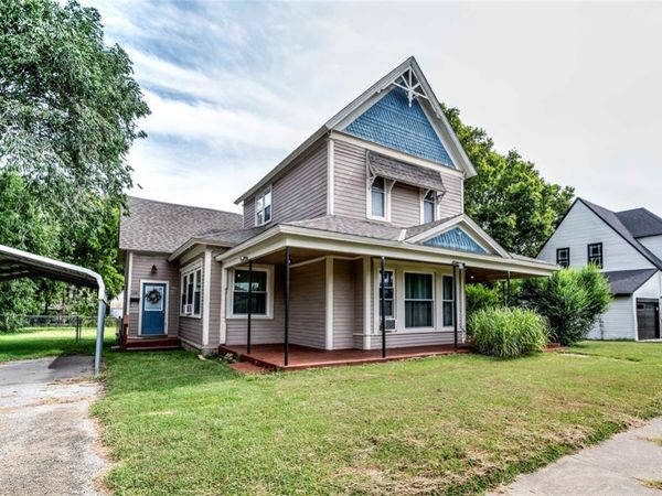 115 W 5th Street, Stroud, OK 74079