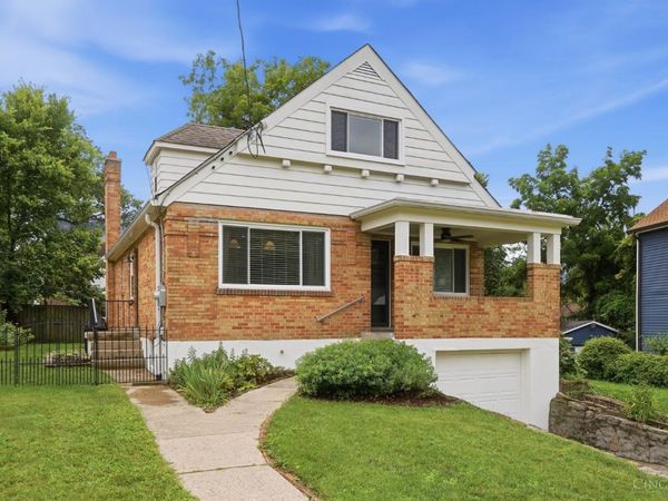 2853 Lawndale Avenue, Cincinnati, OH 45212