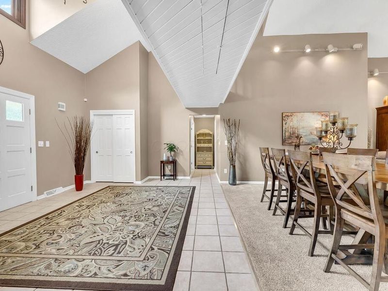 7288 Lee Road , Westerville, OH 43081 Photo 16