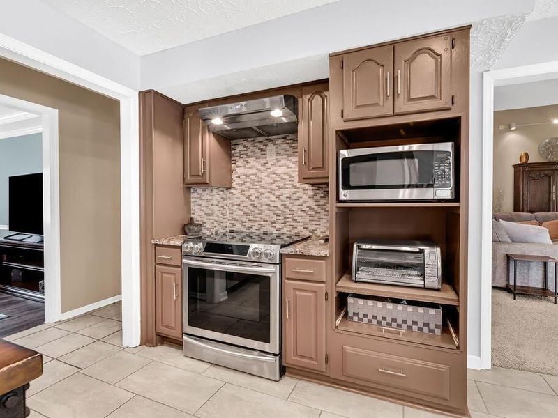 7288 Lee Road , Westerville, OH 43081 Photo 26