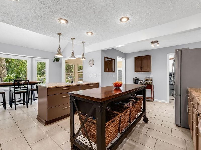 7288 Lee Road , Westerville, OH 43081 Photo 28
