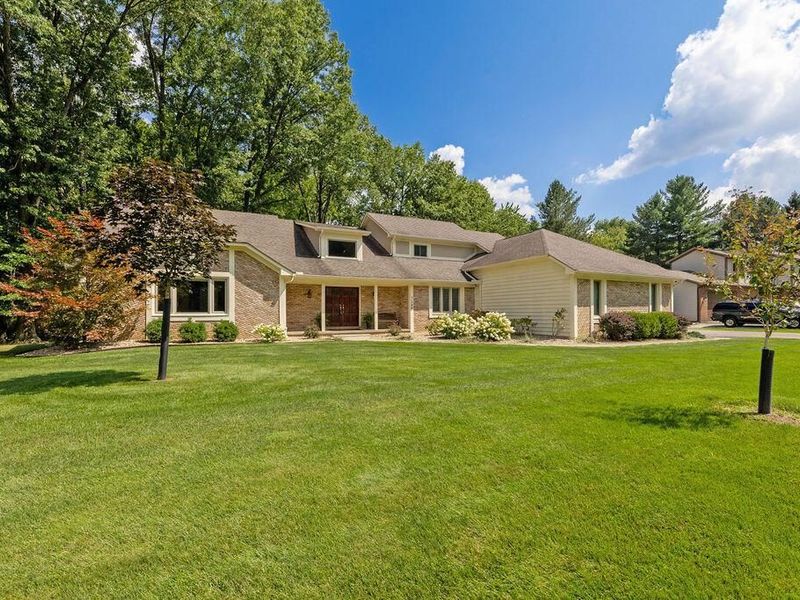 7288 Lee Road , Westerville, OH 43081 Photo 3