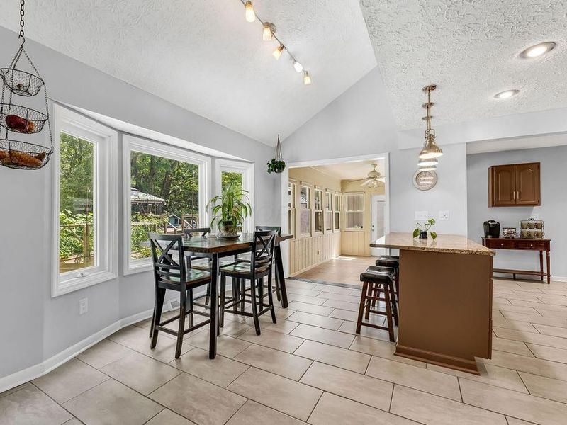 7288 Lee Road , Westerville, OH 43081 Photo 33
