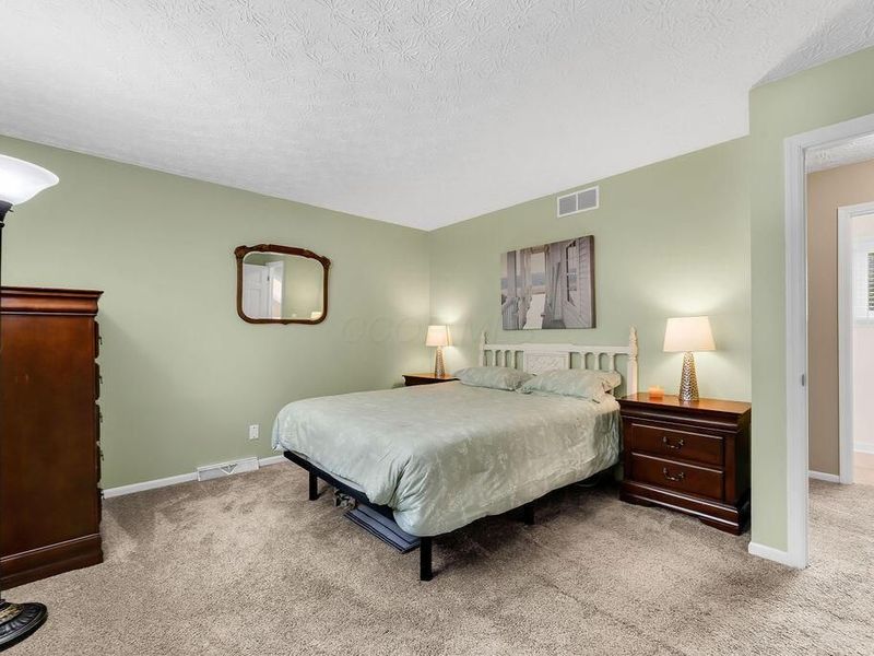 7288 Lee Road , Westerville, OH 43081 Photo 50