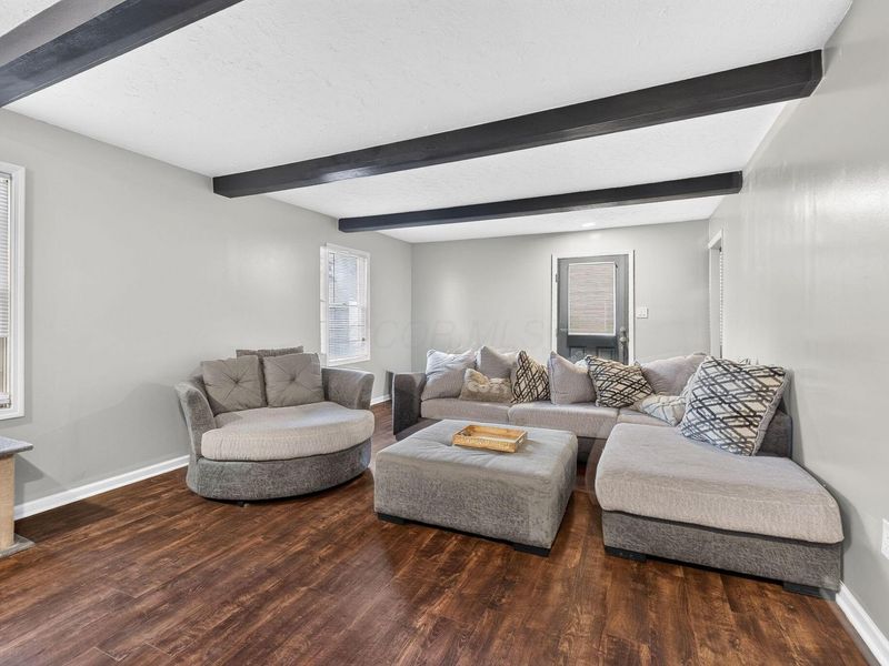 4511 Edgewyn Avenue, Hilliard, OH 43026 Photo 9