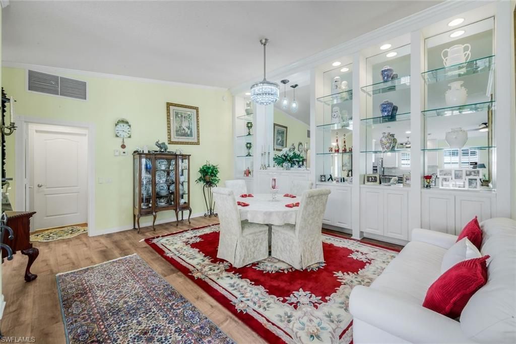 5425 Guadeloupe Way, Naples, FL 34119 Photo