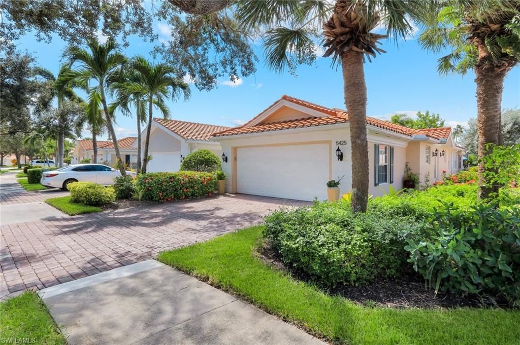 5425 Guadeloupe Way, Naples, FL 34119 Photo