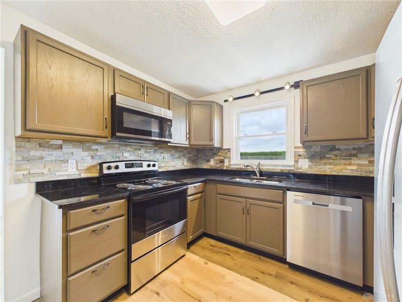 4347 Hollansburg Sampson Road, Greenville Township, OH 45331 Photo 10